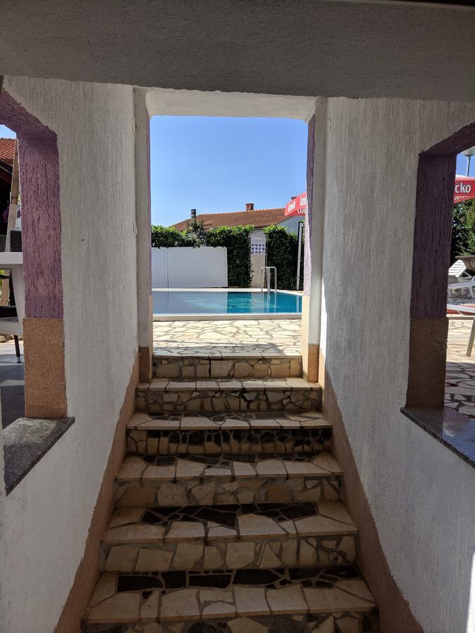 Villa Lory Krk Крк Екстер'єр фото